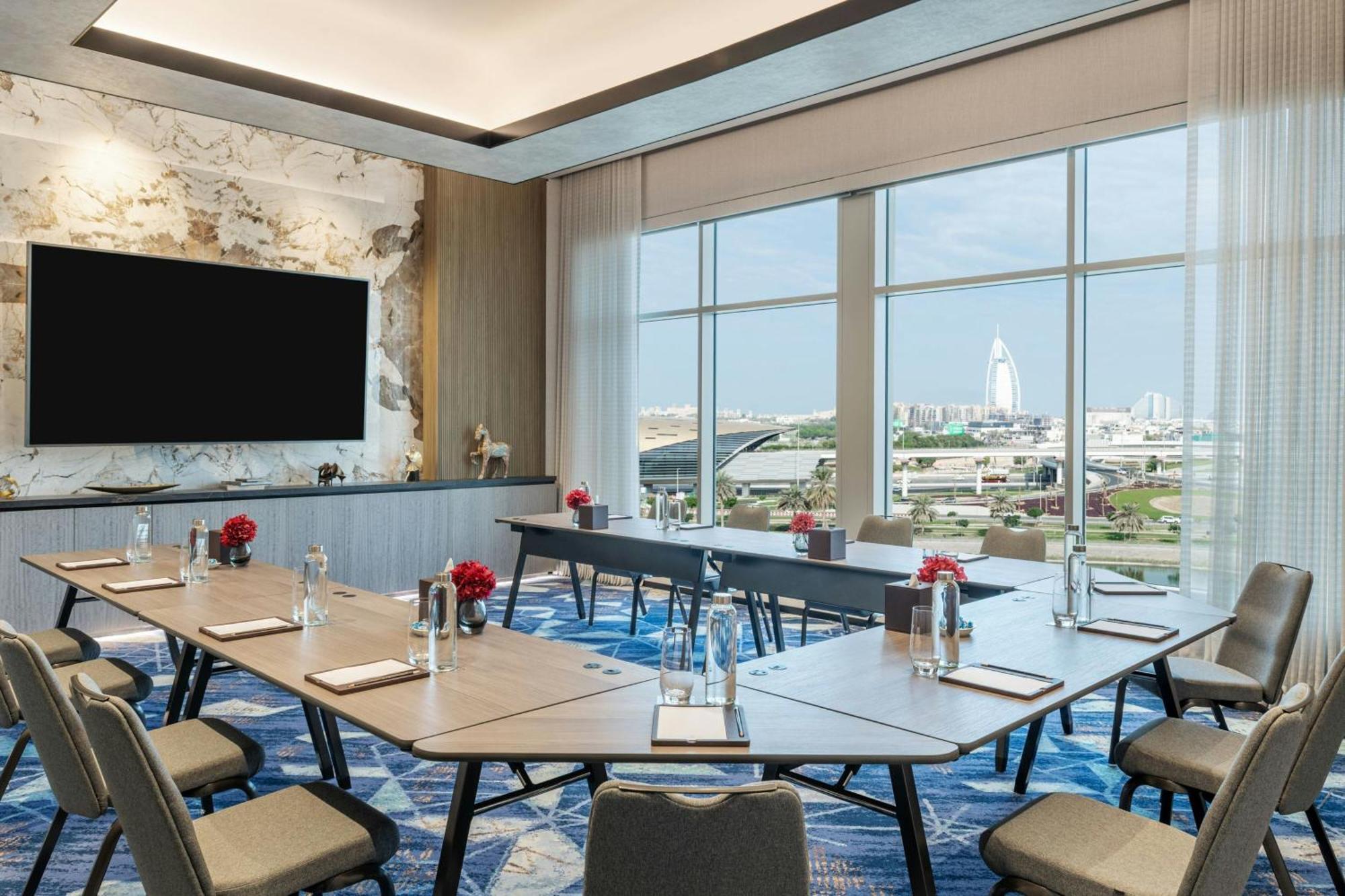 Sheraton Mall Of The Emirates Hotel, Hotel