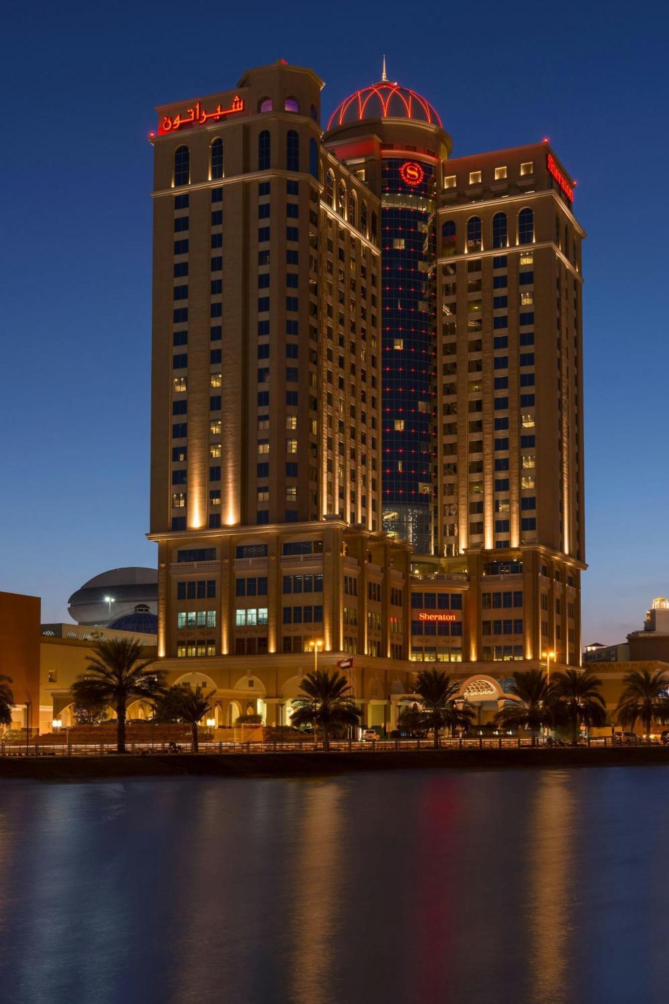 होटल Sheraton Mall Of The Emirates Hotel, Dubai
